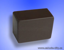 Boční krytka profilu žaluzie plná hnědá